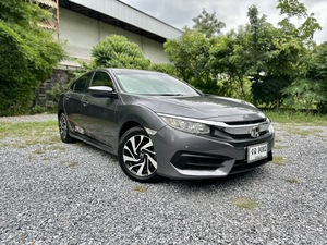 รถบ้าน รถมือสอง Honda Civic 1.8 i-VTEC รุ่น E เกียร์ Auto ปี 2016 โดย หญิงรถบ้าน รถมือสองขอนแก่น ราคาถูก ผ่อนสบาย